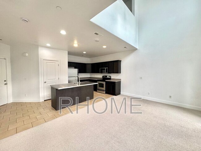 Photo - 10384 S Clarks Hill Dr