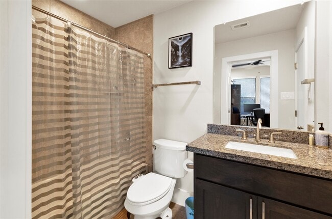Photo - 1413 Nagle St
