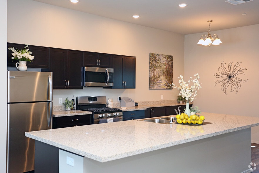 1 bedroom kitchen