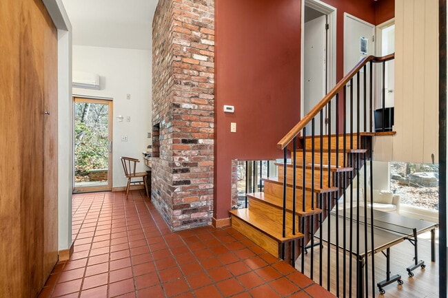 Photo - 15 Trotting Horse Dr