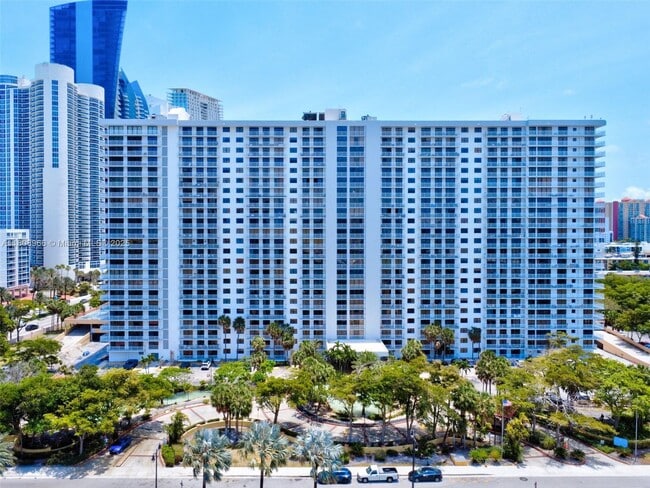 Photo - 210 174th St Condo Unit 2419