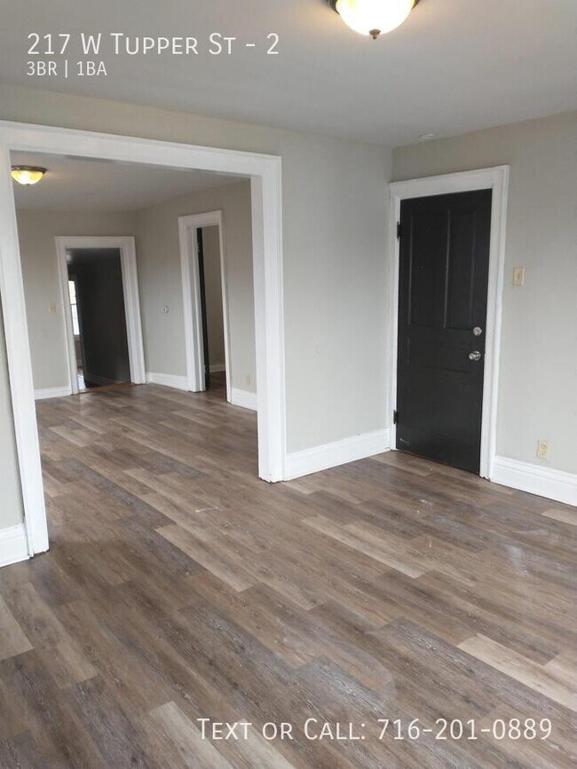 Photo - 217 W Tupper St Unit 2