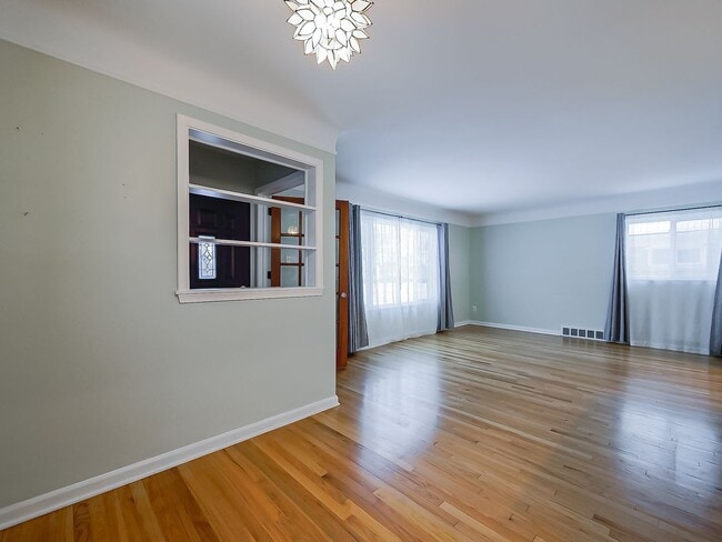 Photo - AVAILABLE NOW! Spacious 4-Bed Gem in the Heart of Clawson!