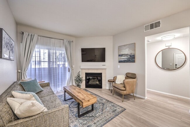Photo - fully furnished, 1 bed, 1 bath condo in gated community Unit 1015