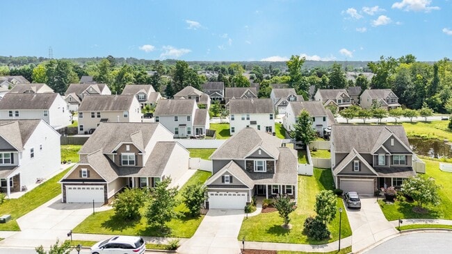 Photo - Beautiful 4/3 in High Point