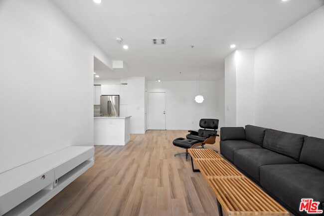 Photo - 360 W Ave 26 Unit 236