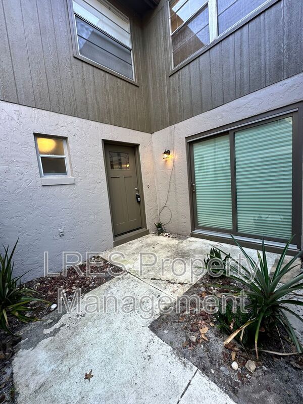 Photo - 106 Eastwind Ln