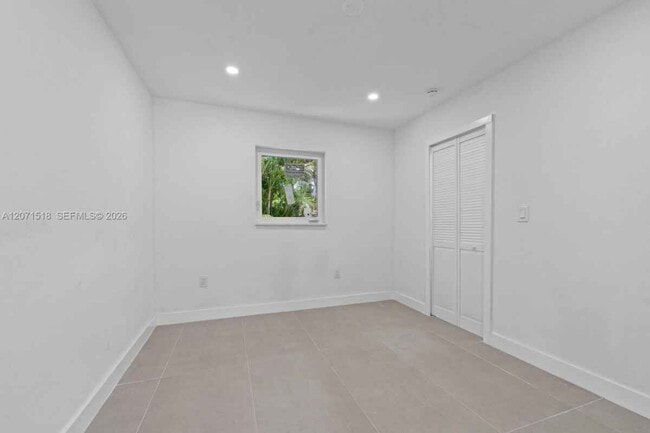 Photo - 1849 NW 16th St