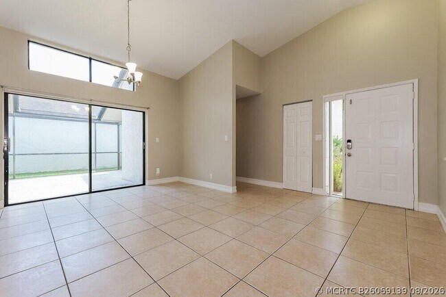 Photo - 21020 Woodspring Ave
