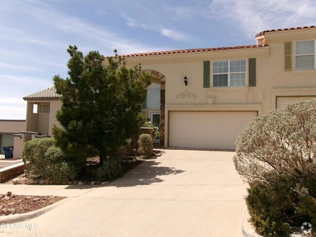 Building Photo - 6262 Escondido Dr Unit B Rental