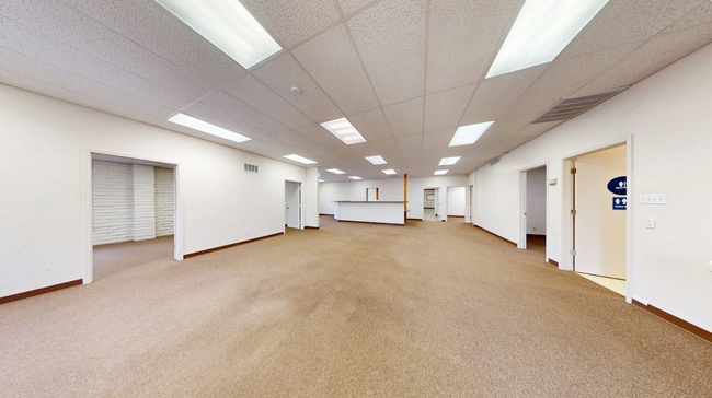 Building Photo - 4216 Shasta Dam Blvd Unit 4216