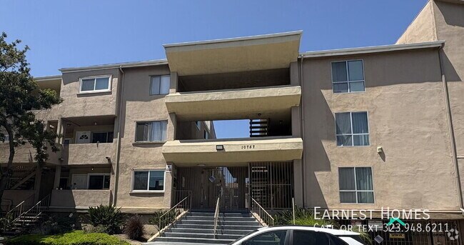Building Photo - 10757 Hortense St Unit 304 Rental