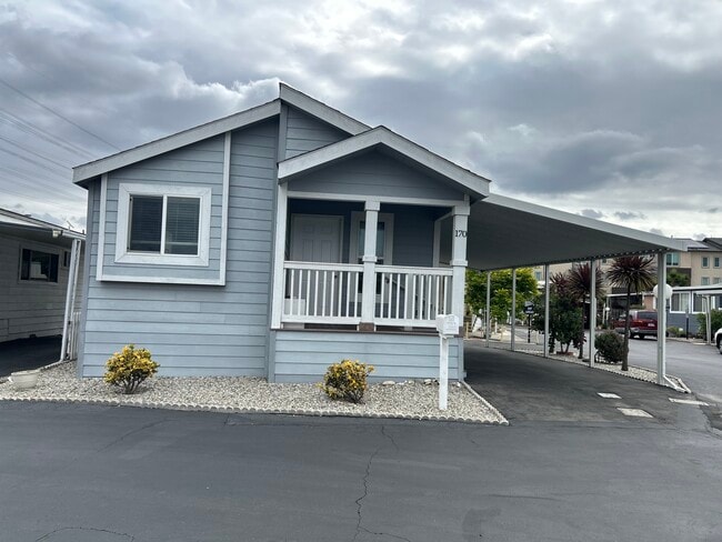 Space 170 - Garden West Estates (55+ Senior)