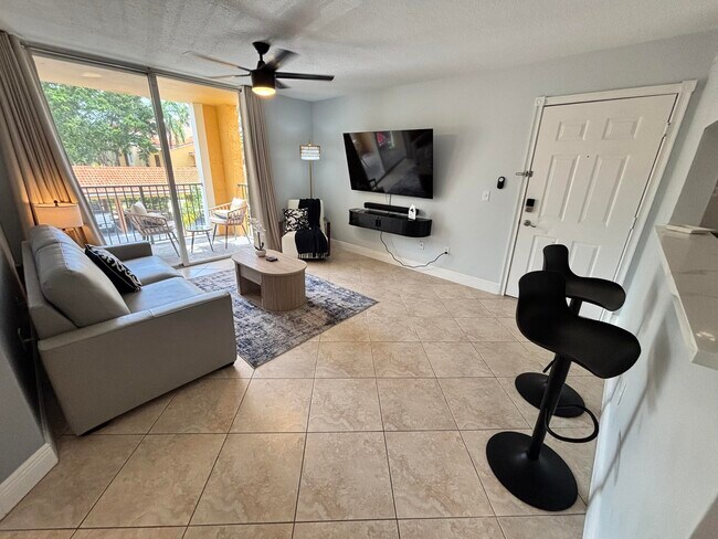 123 Yacht Club Way Unit 207