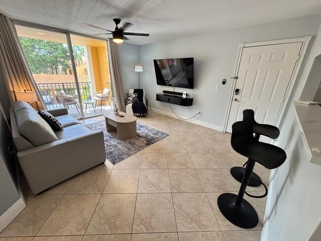 Photo - 123 Yacht Club Way Unit 207