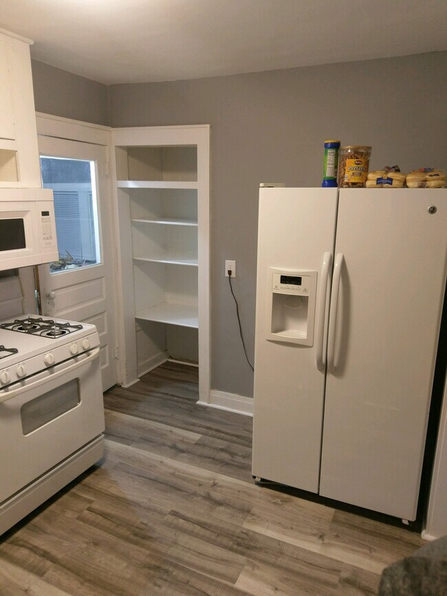 107 N Oak St Rental House Rental in Effingham, IL