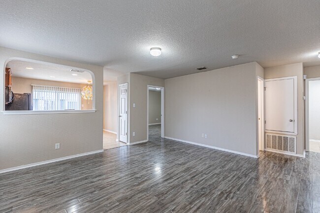 2319 Salmon Creek