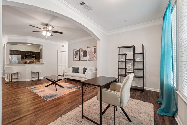 Photo - Kingwood Glen