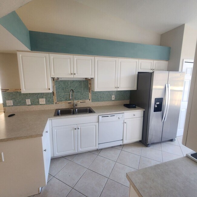 Photo - ANNUAL RENTAL - BERMUDA PALMS 2BR + DEN/ 2...