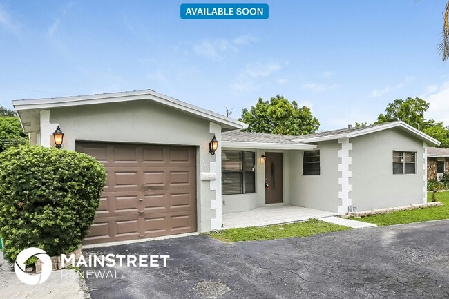 Building Photo - 5011 NW 17th St Rental