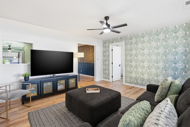 Photo - 8642 Macawa Ave