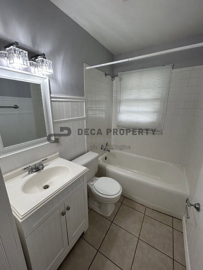 Photo - 1175 Gahan Dr