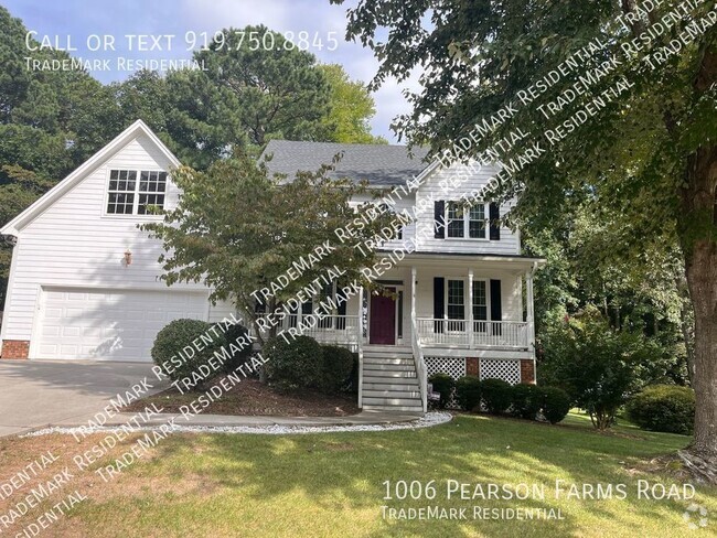 Building Photo - Charming 3br/2.5 bath Single Family Home w...