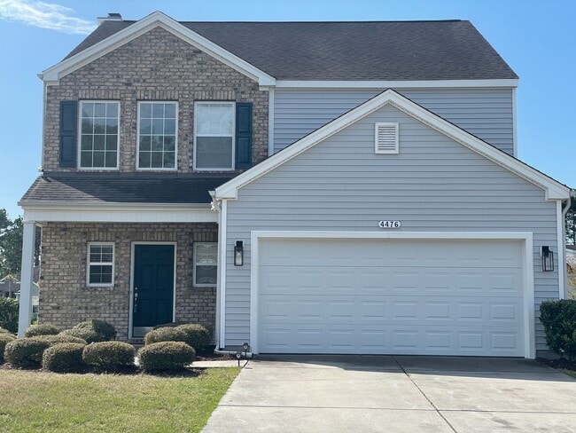 4476 Farm Lake Dr