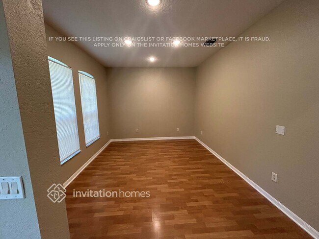 Photo - 1613 Loriana St