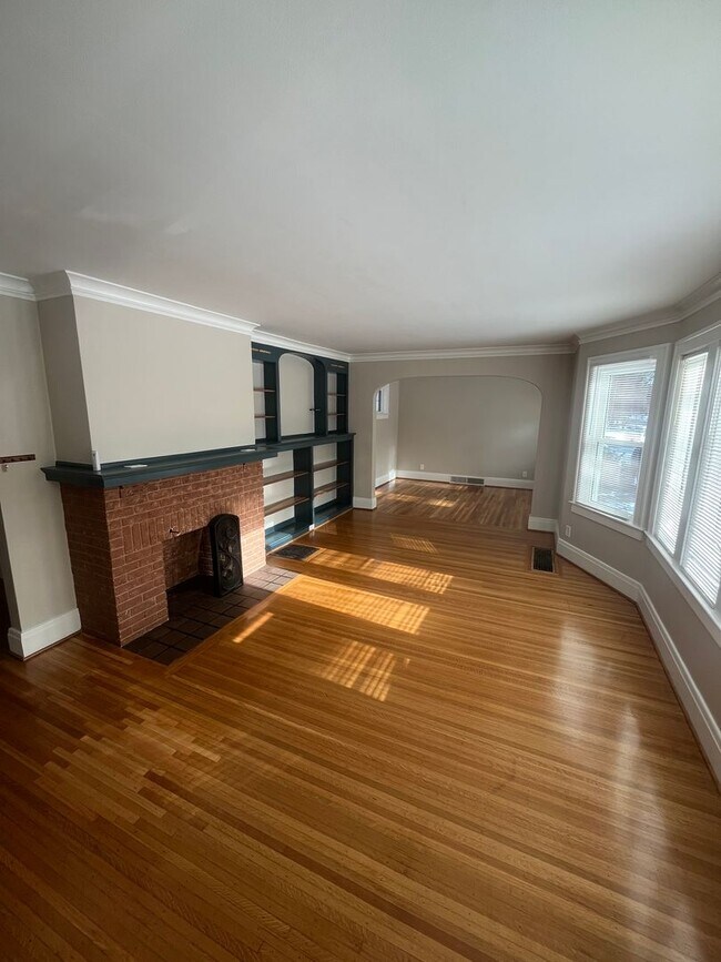 459 Winton Rd Unit 459 N Winton - Dn