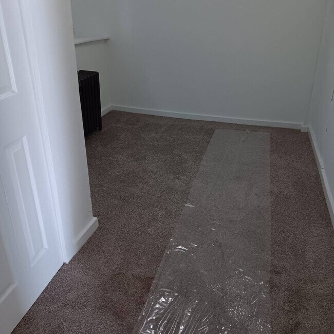 Photo - 301-305 N York St Unit 301