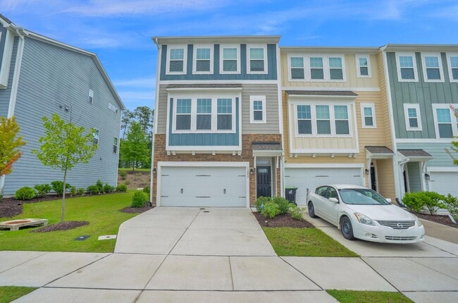 Building Photo - 1202 Commack Dr