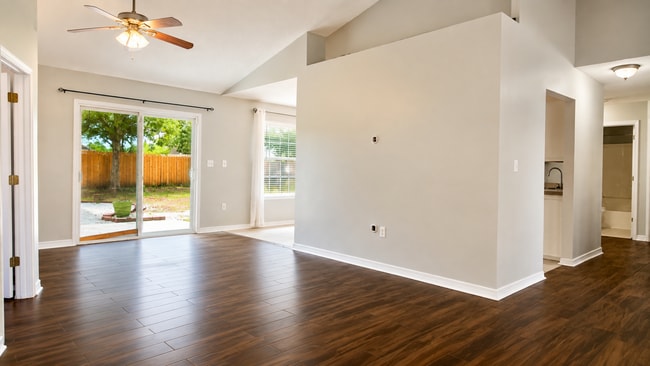 Photo - 1248 Jefferyscot Dr
