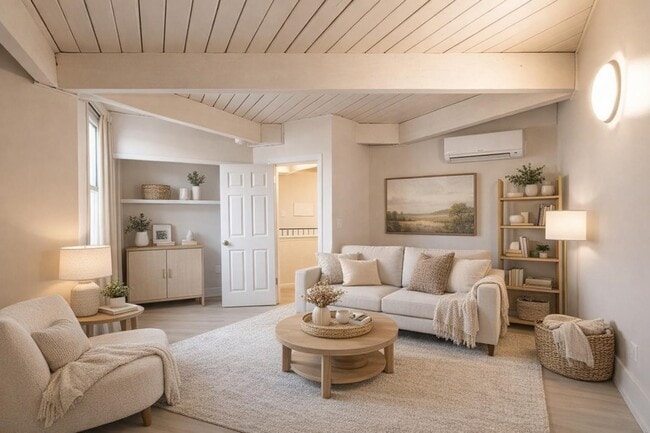 Photo - The Edison Estates