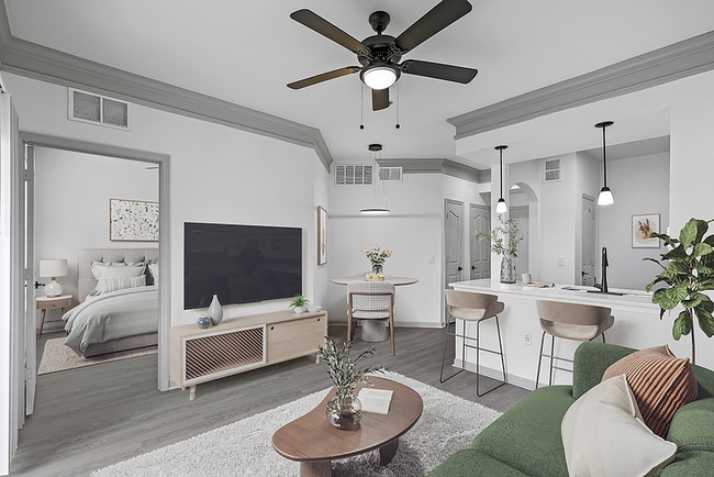 1x1 564 sqft A1U - Living Room_002