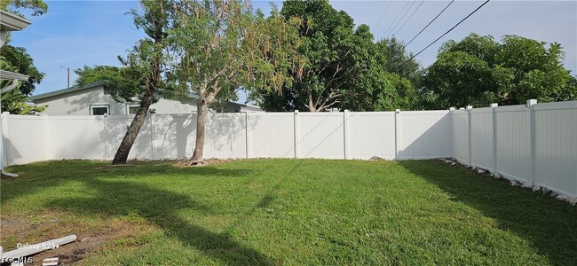 Photo - 1626 Grace Ave