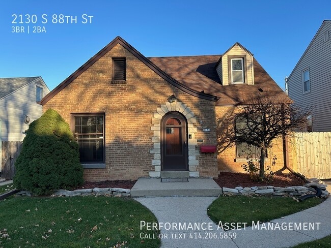 Stunning 3br 2ba brick single family house... - Stunning 3br 2ba brick single family house...