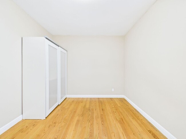 Photo - Spacious 3 bed/2 bath in prime Ingleside location near Ocean Ave.