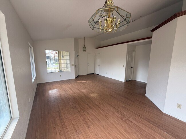 Photo - 3 Bed 2 Bath San Jacinto