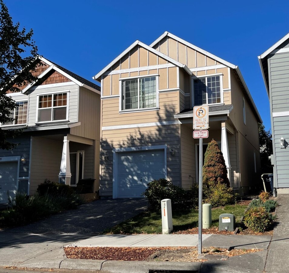 Beaverton Home on Cul-de-Sac with Comforta... - Beaverton Home on Cul-de-Sac with Comforta...