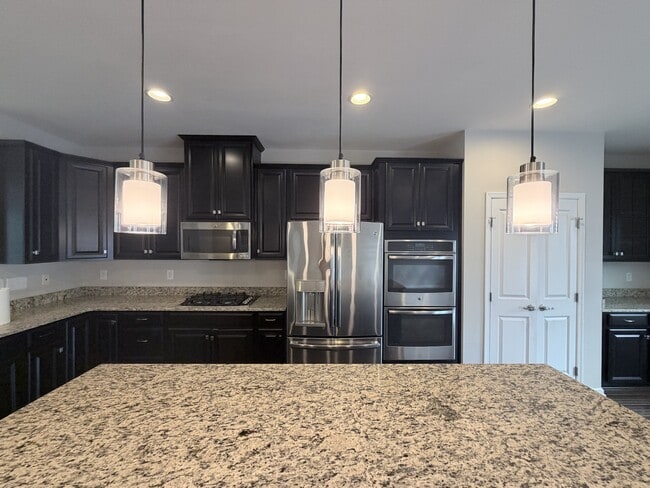 Photo - 5613 Freewill Ln