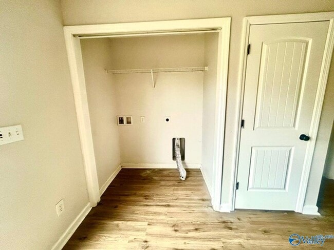 Photo - 140 Harold Murphy Dr
