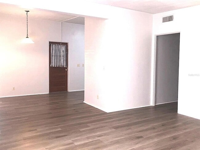 Photo - 905 Cherokee Cir