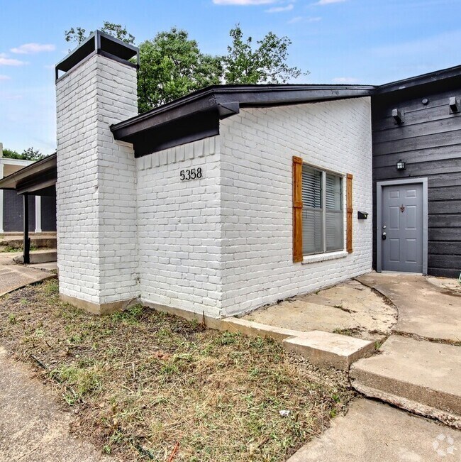 Building Photo - 5358 Wonder Dr Rental
