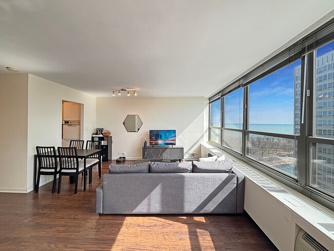 Photo - 3550 N Lake Shore Dr Unit 2123