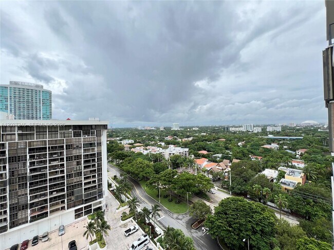 Photo - 1901 Brickell Ave Unit B1807