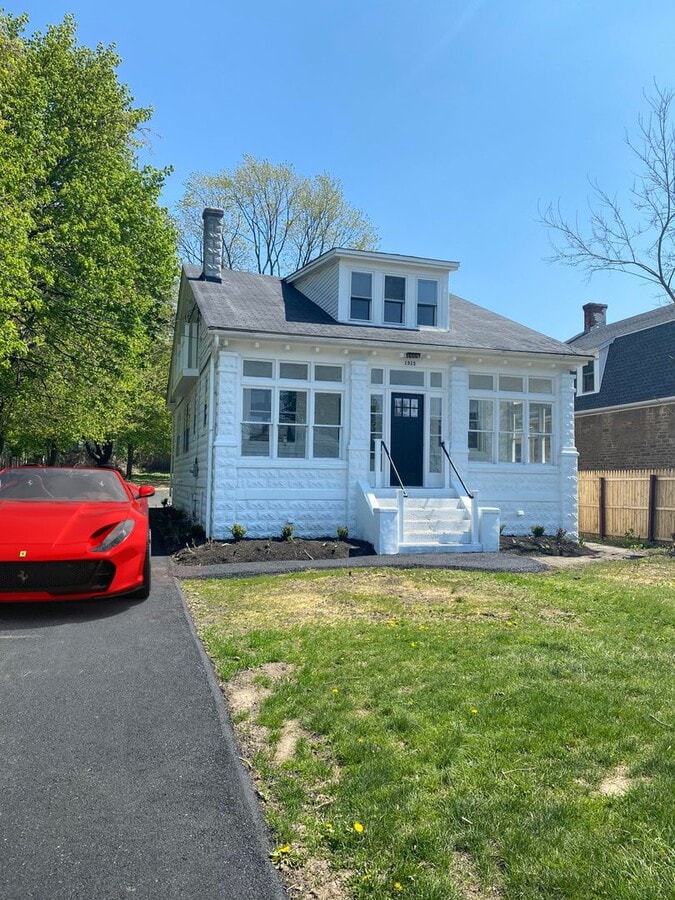 Photo - Fully Renovated 4 Bedroom/3 Bathroom in Conshohocken!