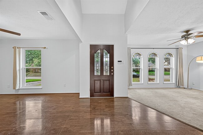 Photo - 21422 Park Willow Dr