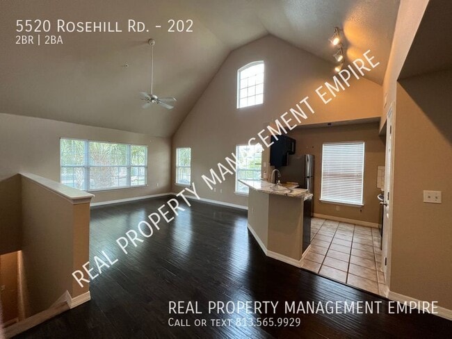 Photo - 5520 Rosehill Rd