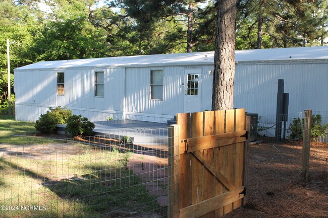 Photo - 166 Standish Ln